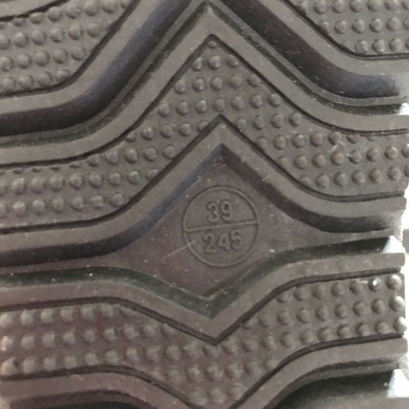 Pink Mules - Picture 3 of 3